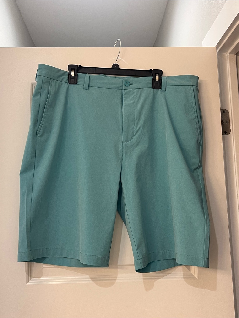 Vineyard Vines Performance Men’s Size 40 Teal Stretch Golf Shorts Flat Front